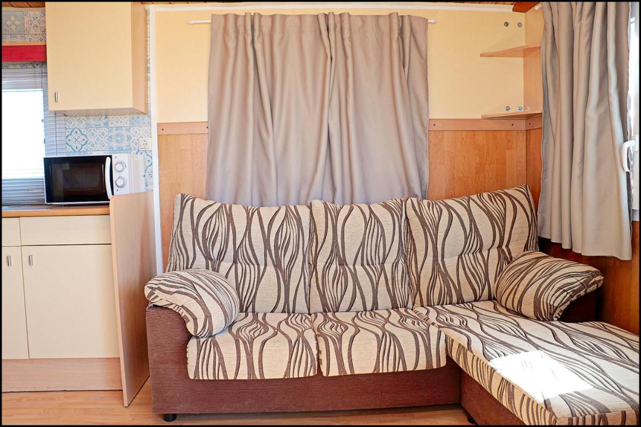 Bungalow Con Piscina Privada Кониль-де-ла-Фронтера Экстерьер фото