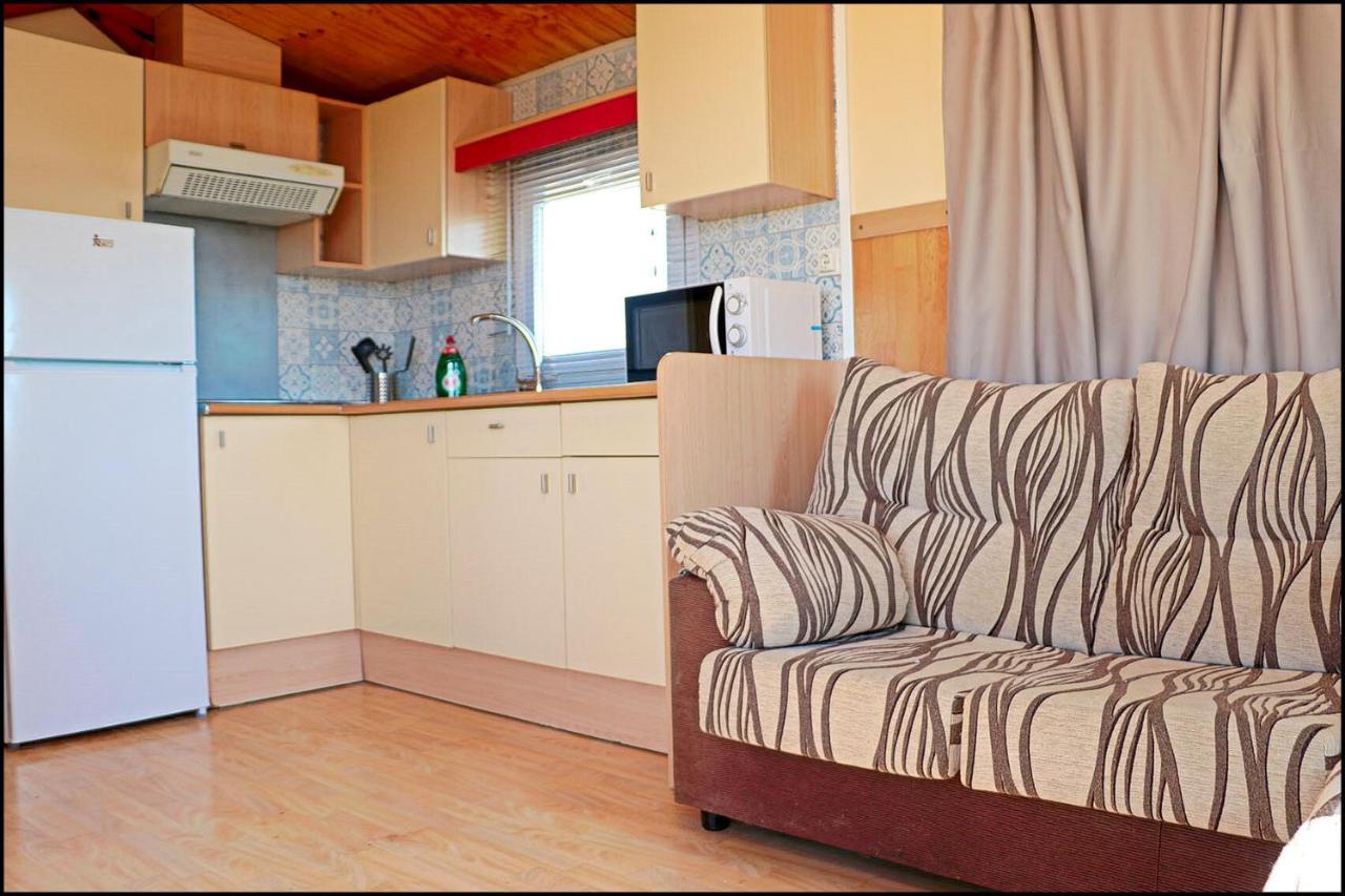 Bungalow Con Piscina Privada Кониль-де-ла-Фронтера Экстерьер фото